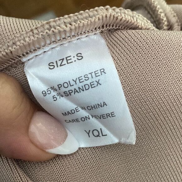 SEPIA BOUTIQUE Maisie Dress Brown Tulle Off Shoulder Bodycon - Picture 10 of 15